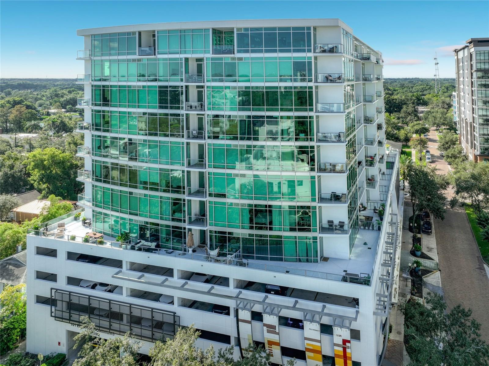 101 S Eola Dr #1008 Property Photo 10