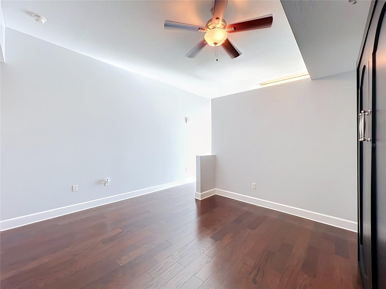 101 S Eola Dr #1008 Property Photo 25
