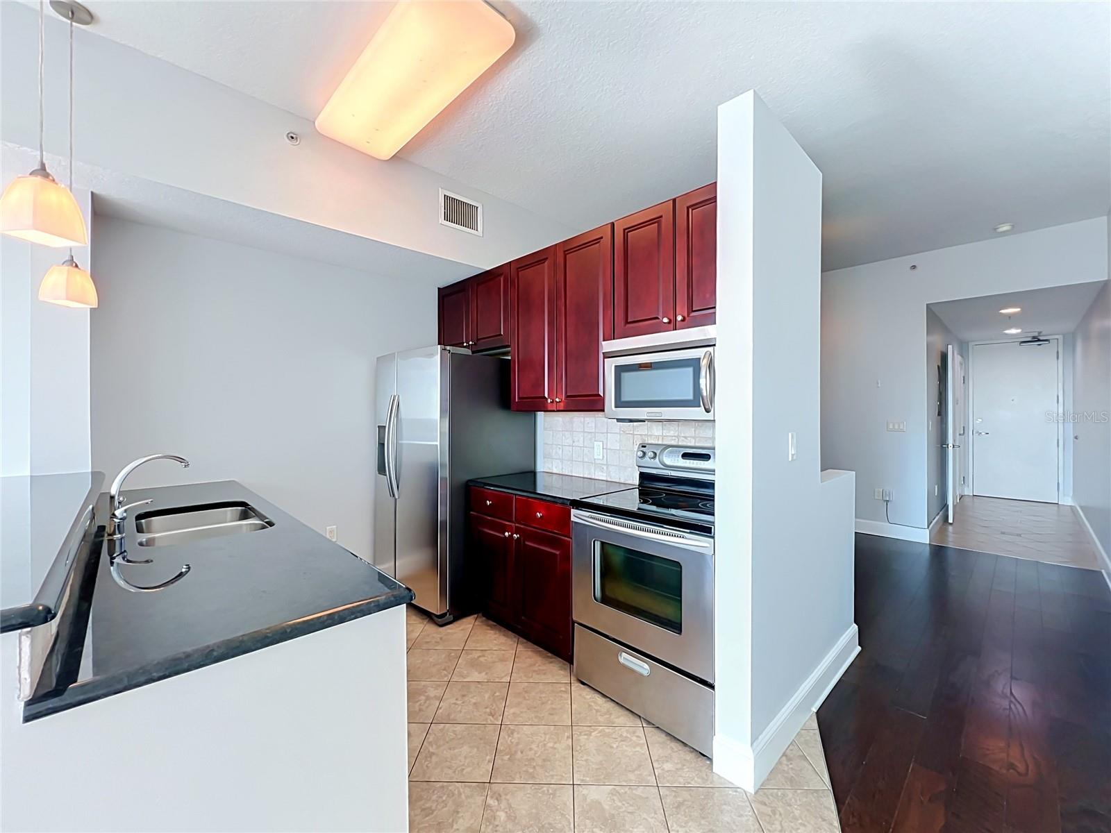 101 S Eola Dr #1008 Property Photo 30