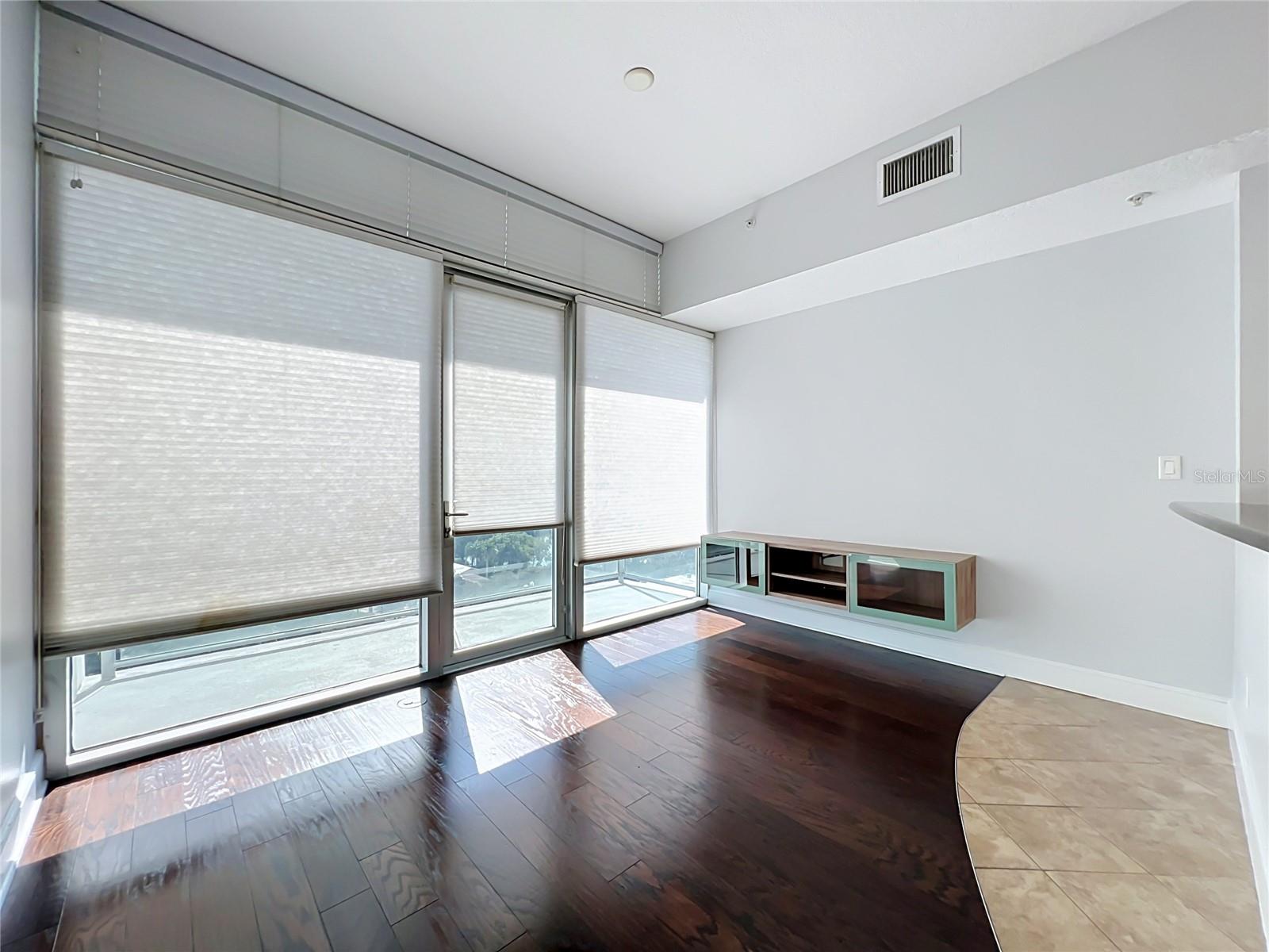101 S Eola Dr #1008 Property Photo 38