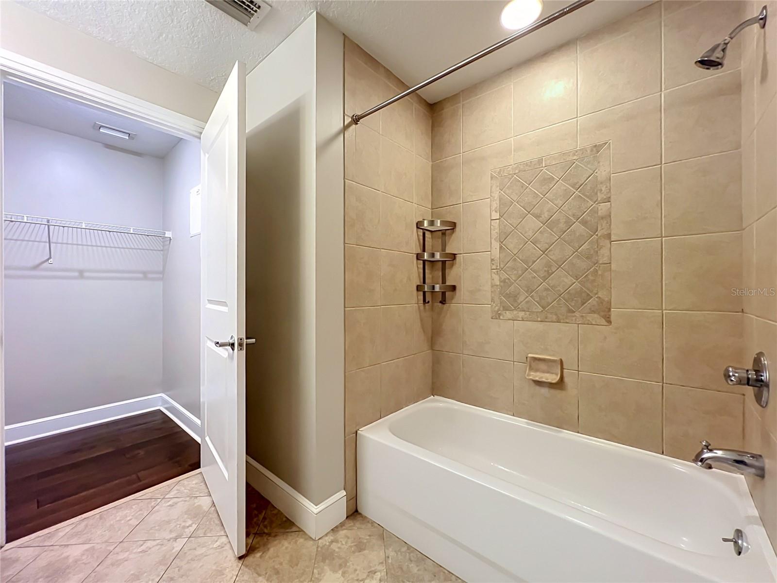 101 S Eola Dr #1008 Property Photo 46