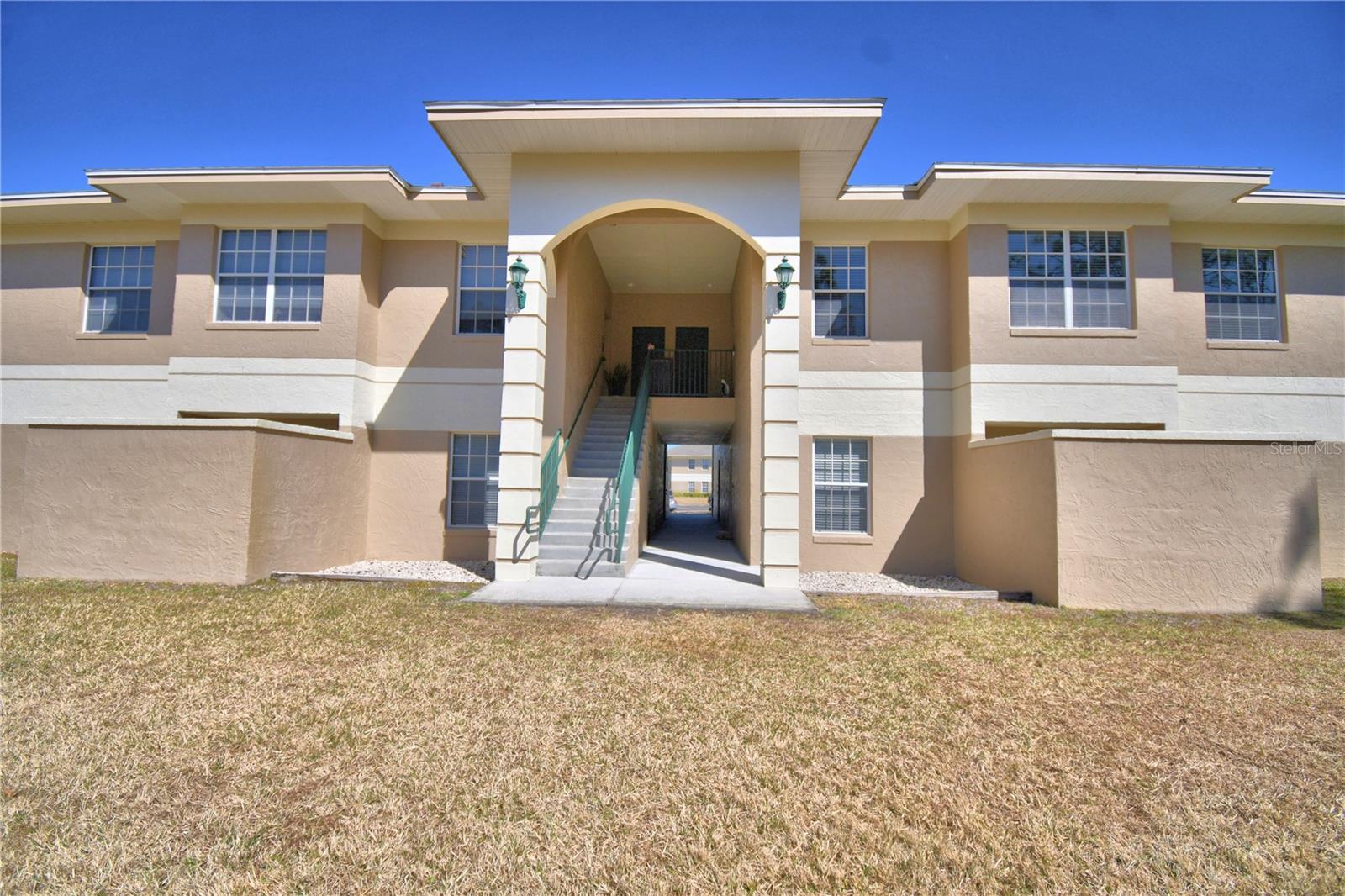 1606 Eagle Pond Dr Property Photo 2