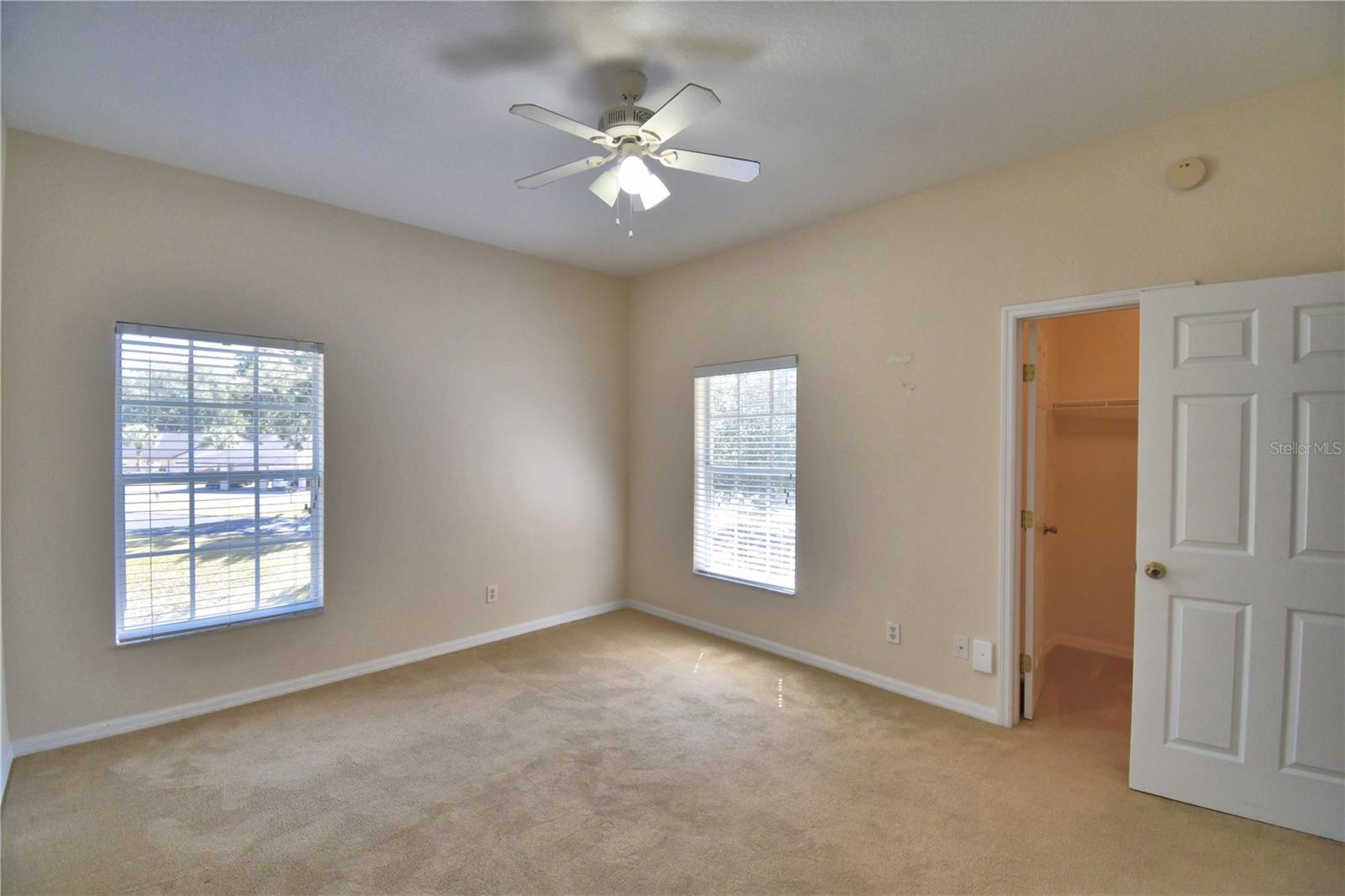 1606 Eagle Pond Dr Property Photo 4