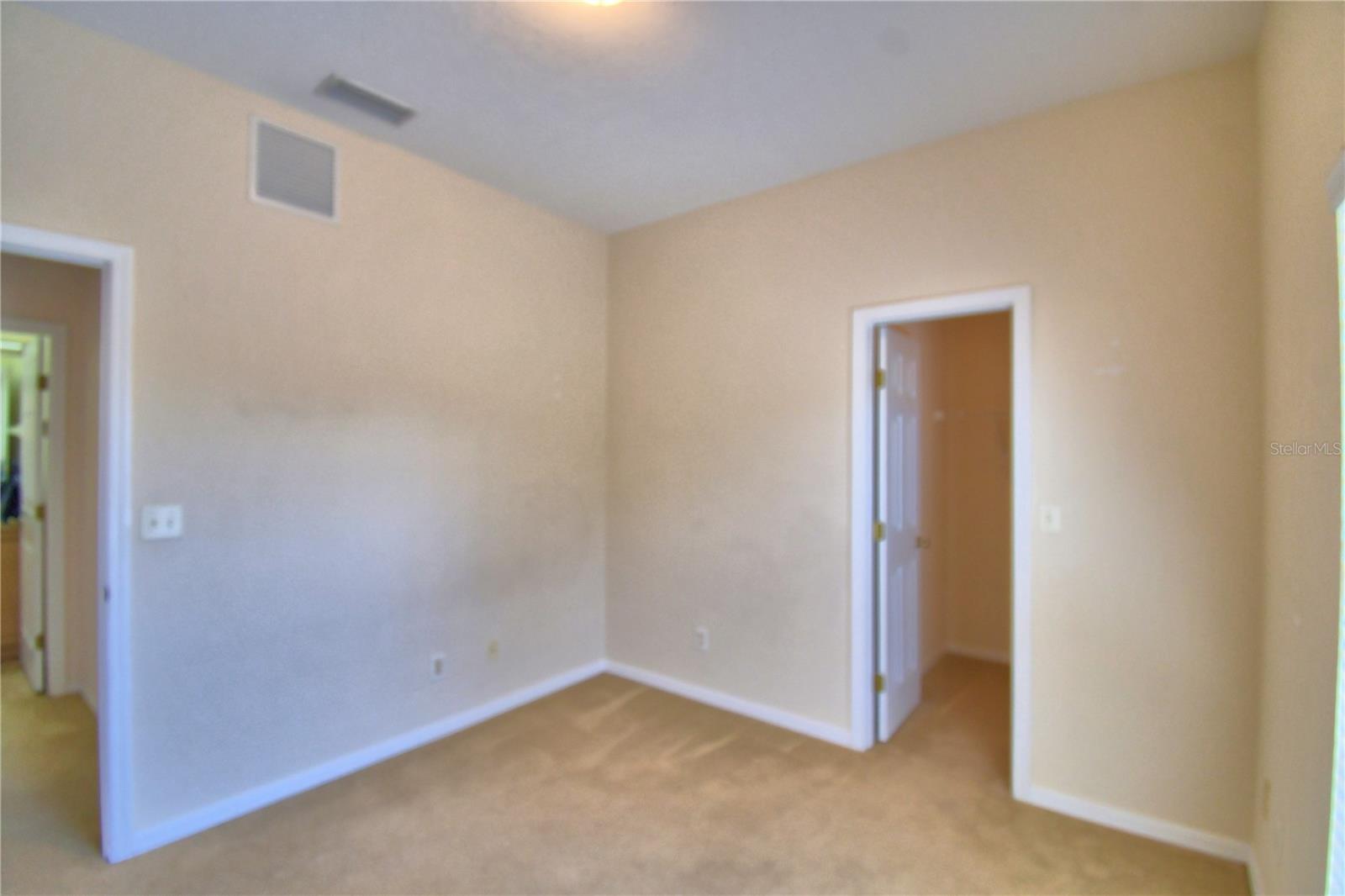 1606 Eagle Pond Dr Property Photo 14