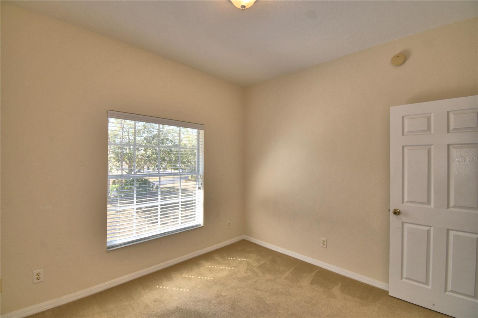 1606 Eagle Pond Dr Property Photo 16