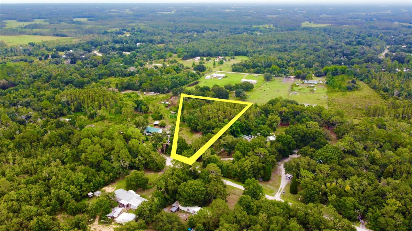 10725 Hunters Trl Property Photo 1