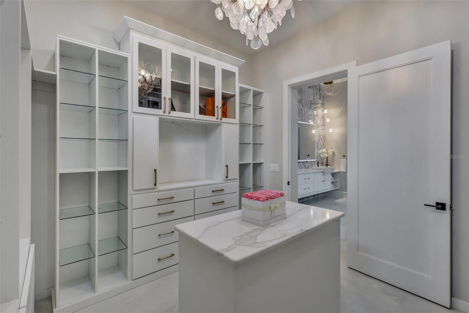 1002 Coyote Creek Way Property Photo 36