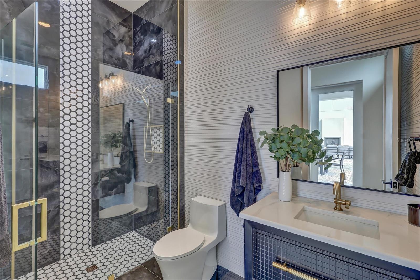1002 Coyote Creek Way Property Photo 63