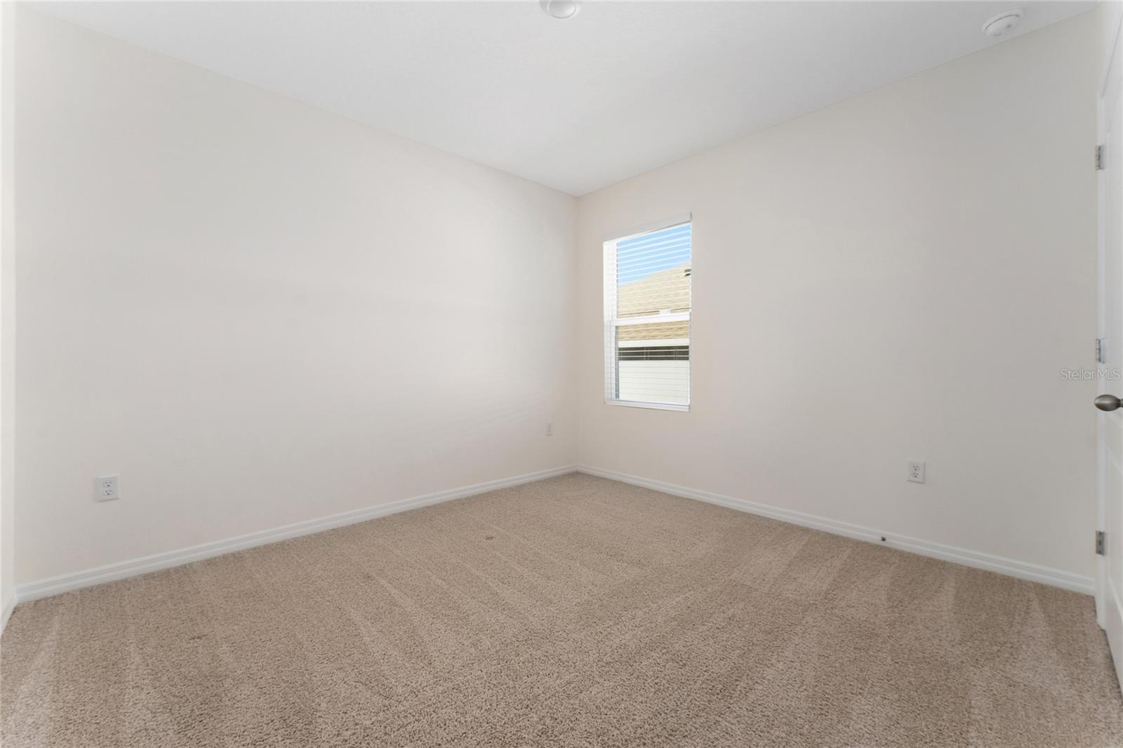 1825 Juneberry St Property Photo 13