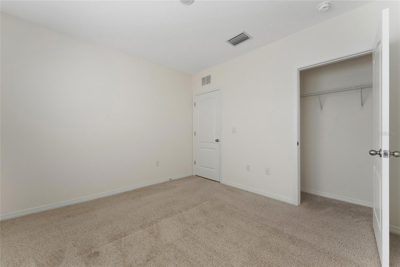 1825 Juneberry St Property Photo 14