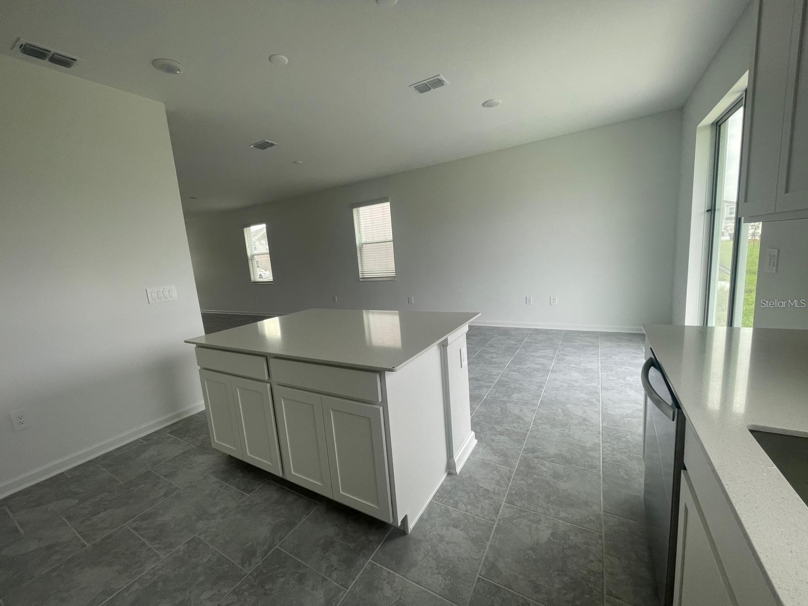 2780 Pierr St Property Photo 8