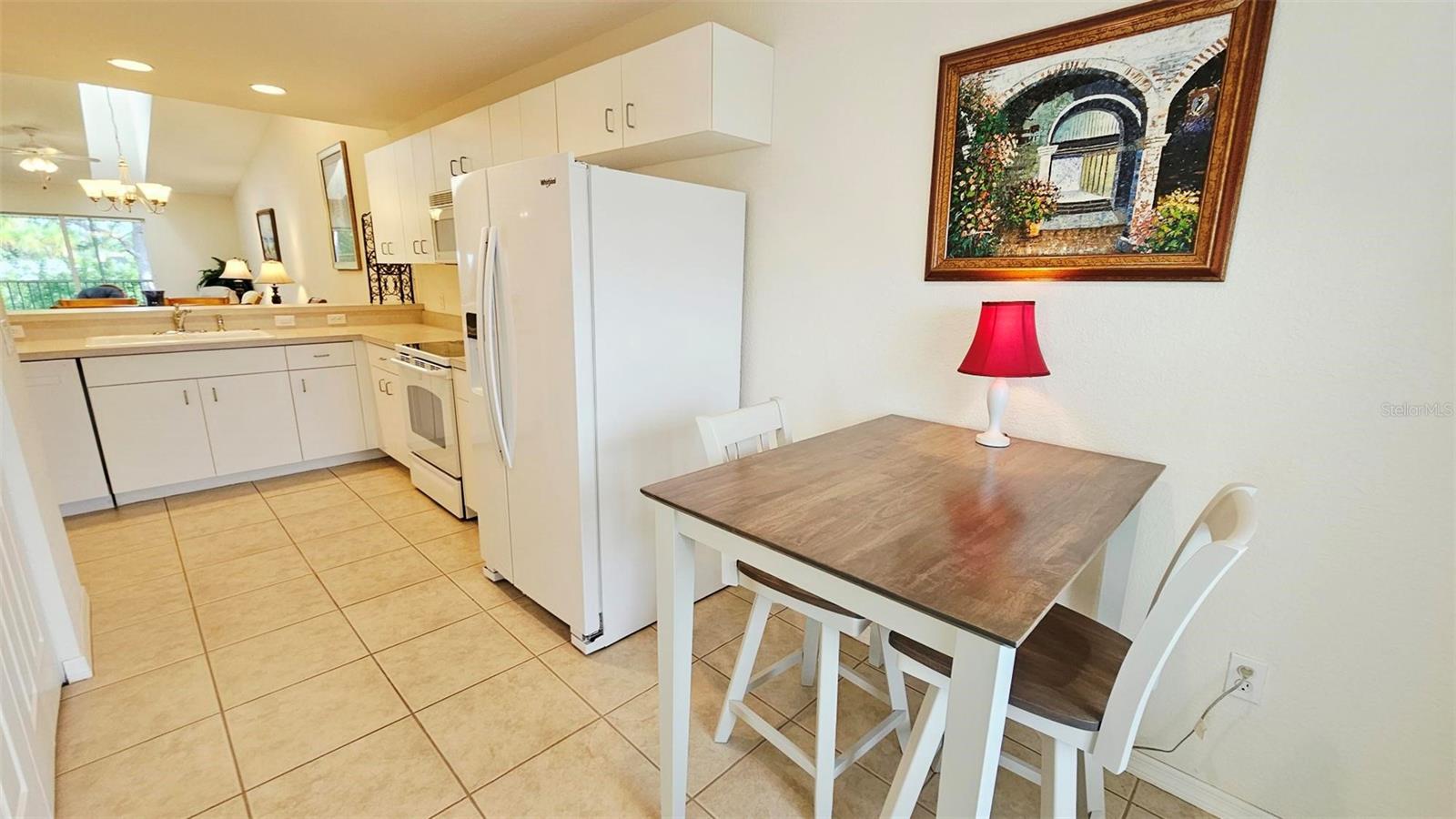8100 Memory Ln #207 Property Photo 6