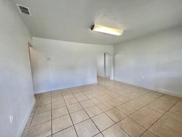 1055 Mitchell St Property Photo 4