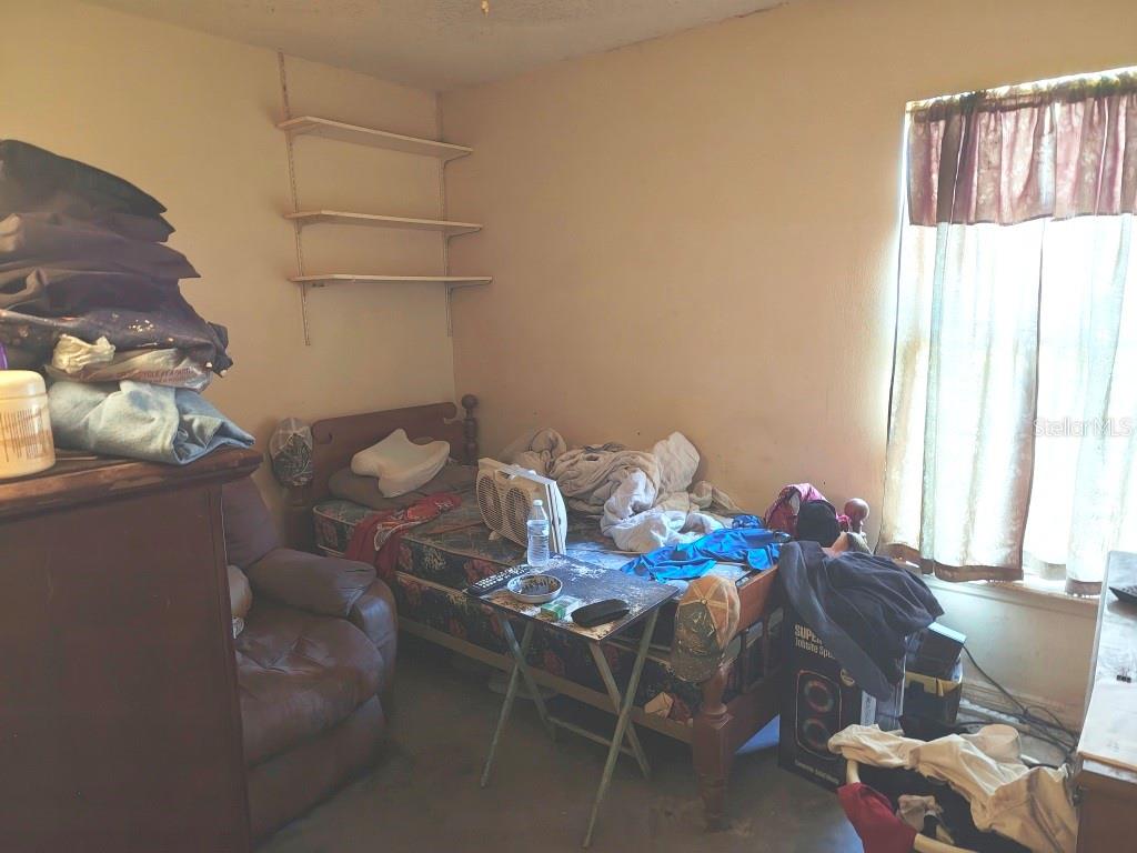 959 Gascony Ct Property Photo 8