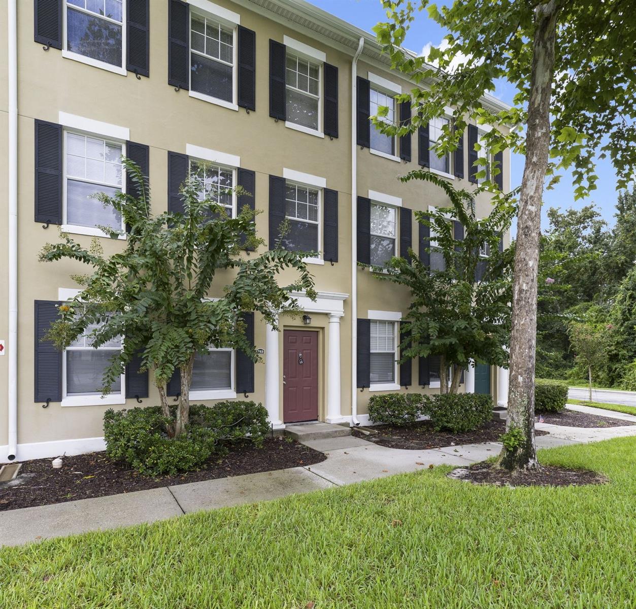 763 Siena Palm Dr Property Photo 4
