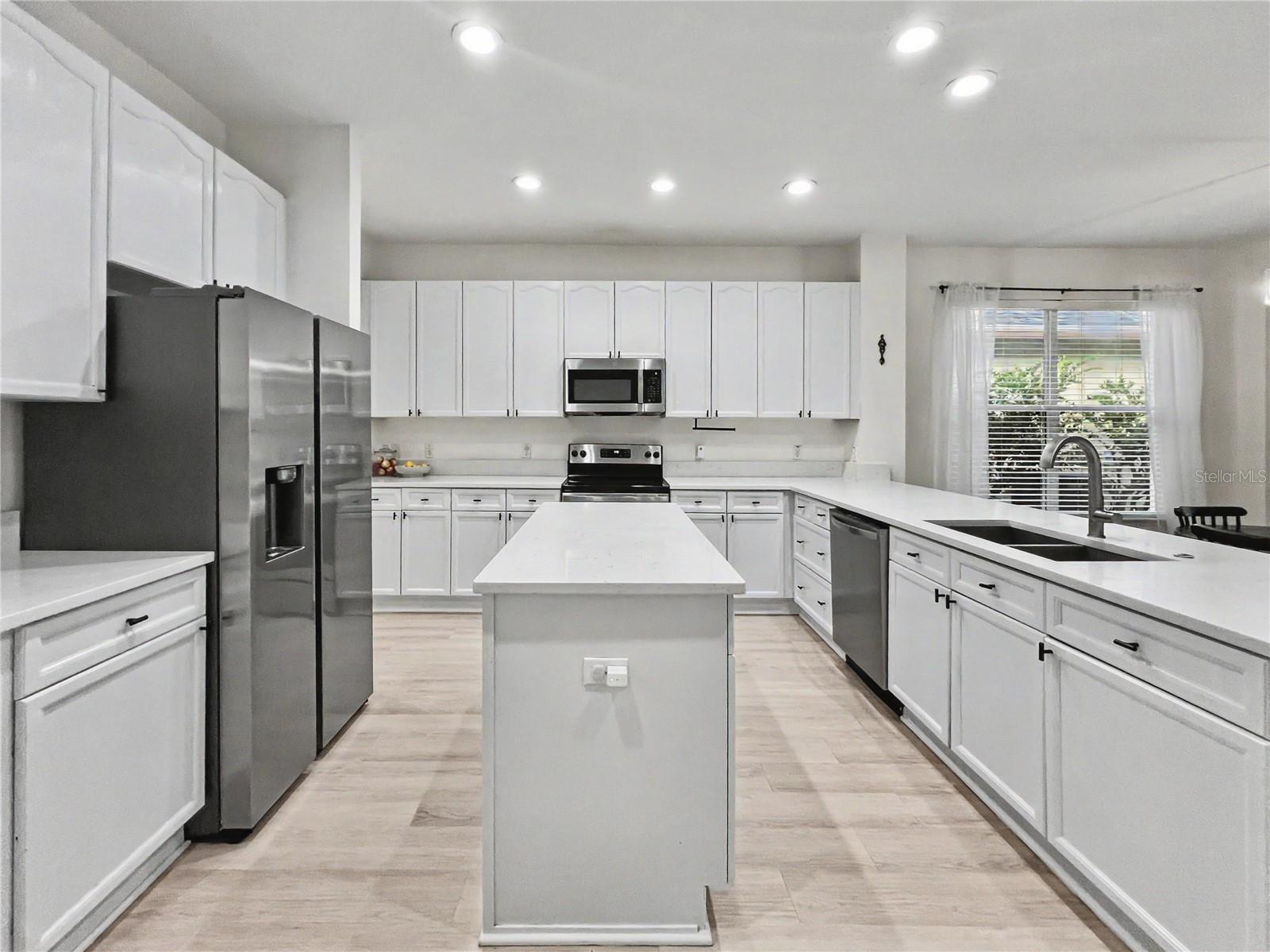 12909 Cragside Ln Property Photo 11
