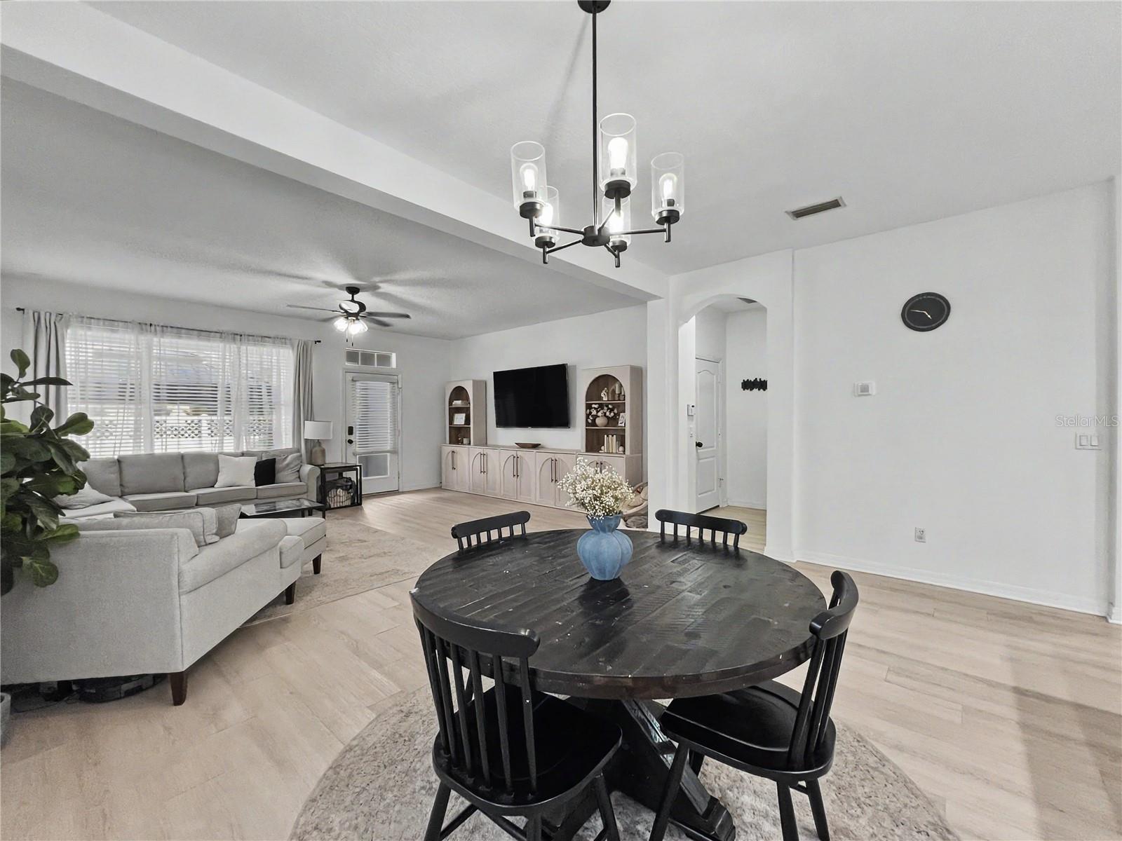 12909 Cragside Ln Property Photo 14