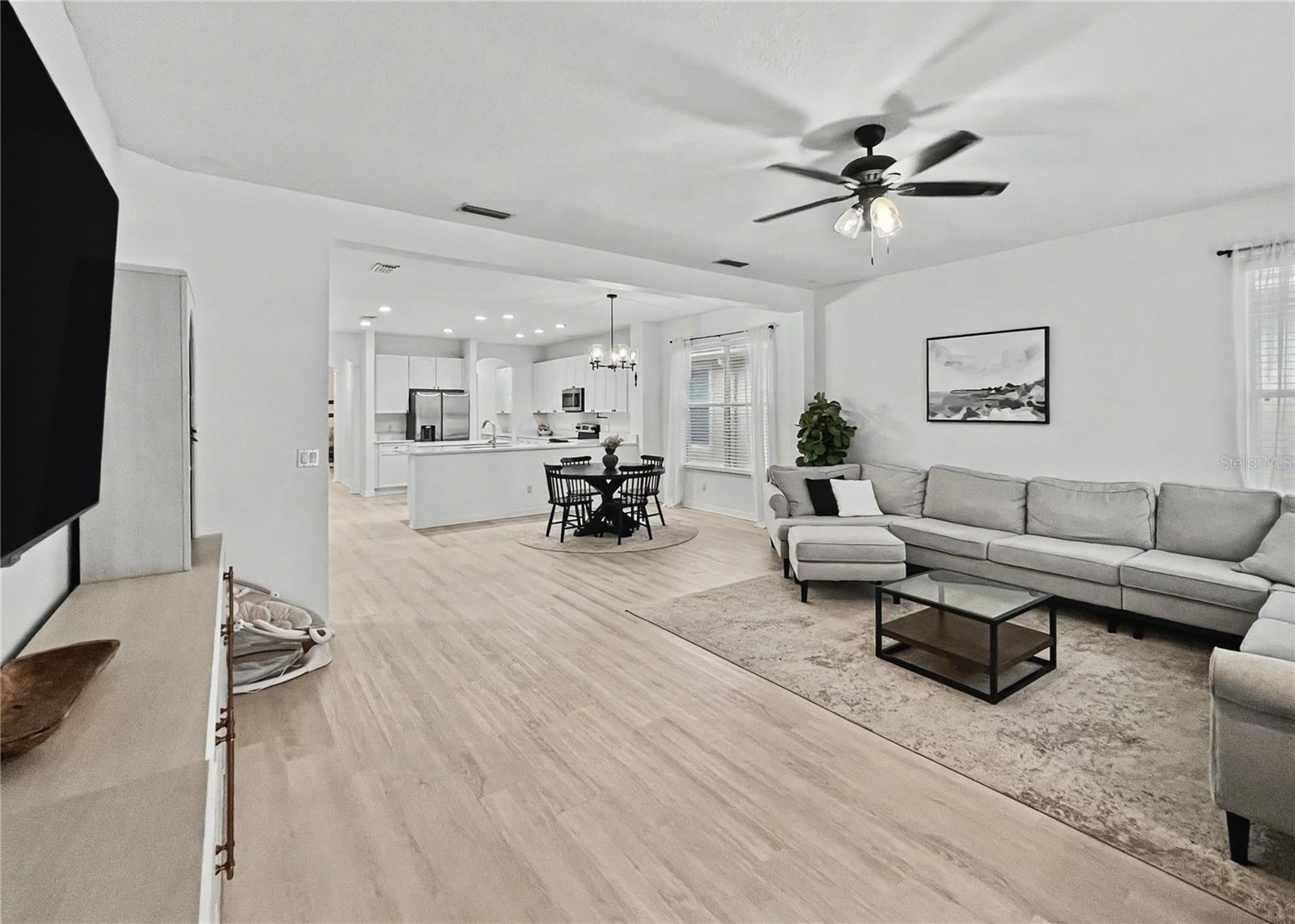 12909 Cragside Ln Property Photo 15