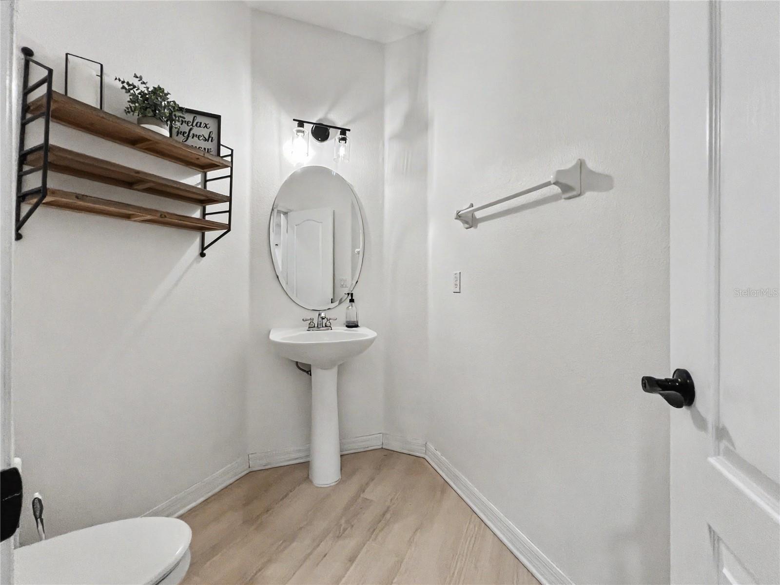12909 Cragside Ln Property Photo 18