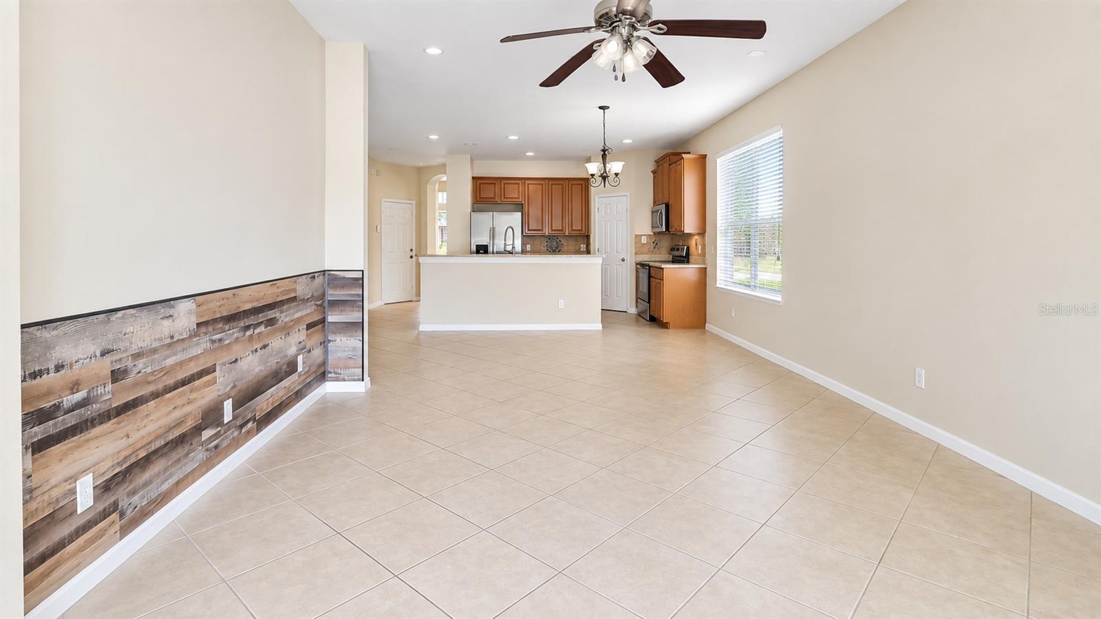 9382 Mustard Leaf Dr Property Photo 6