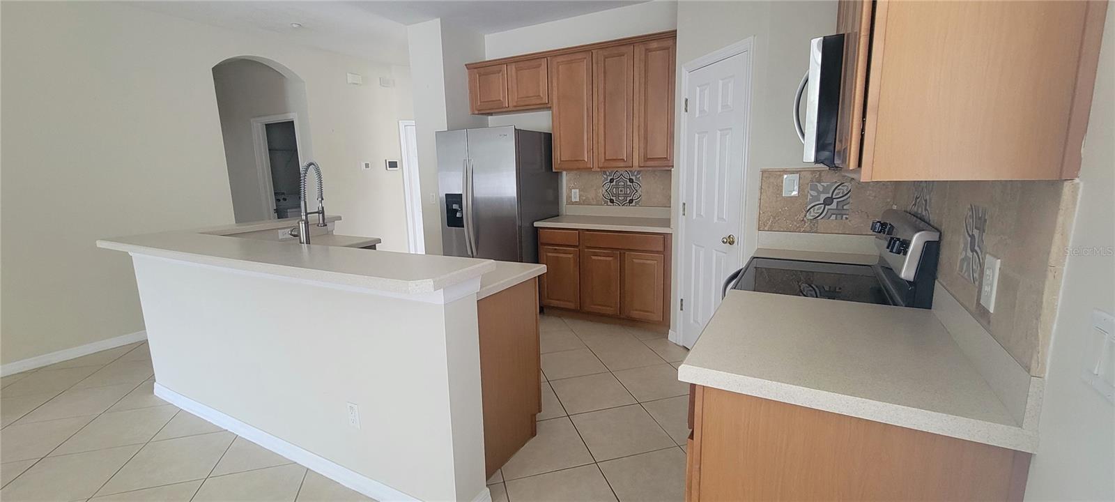 9382 Mustard Leaf Dr Property Photo 7