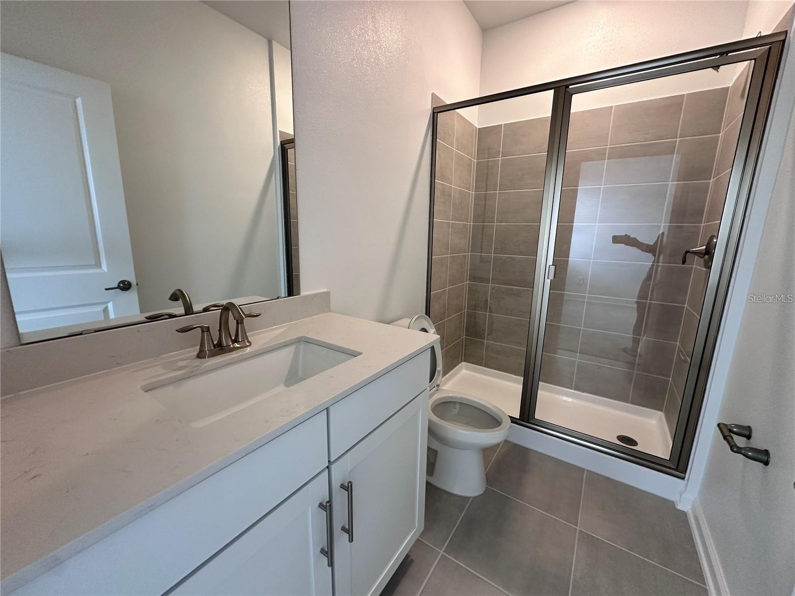5524 Fiona Ln Property Photo 9