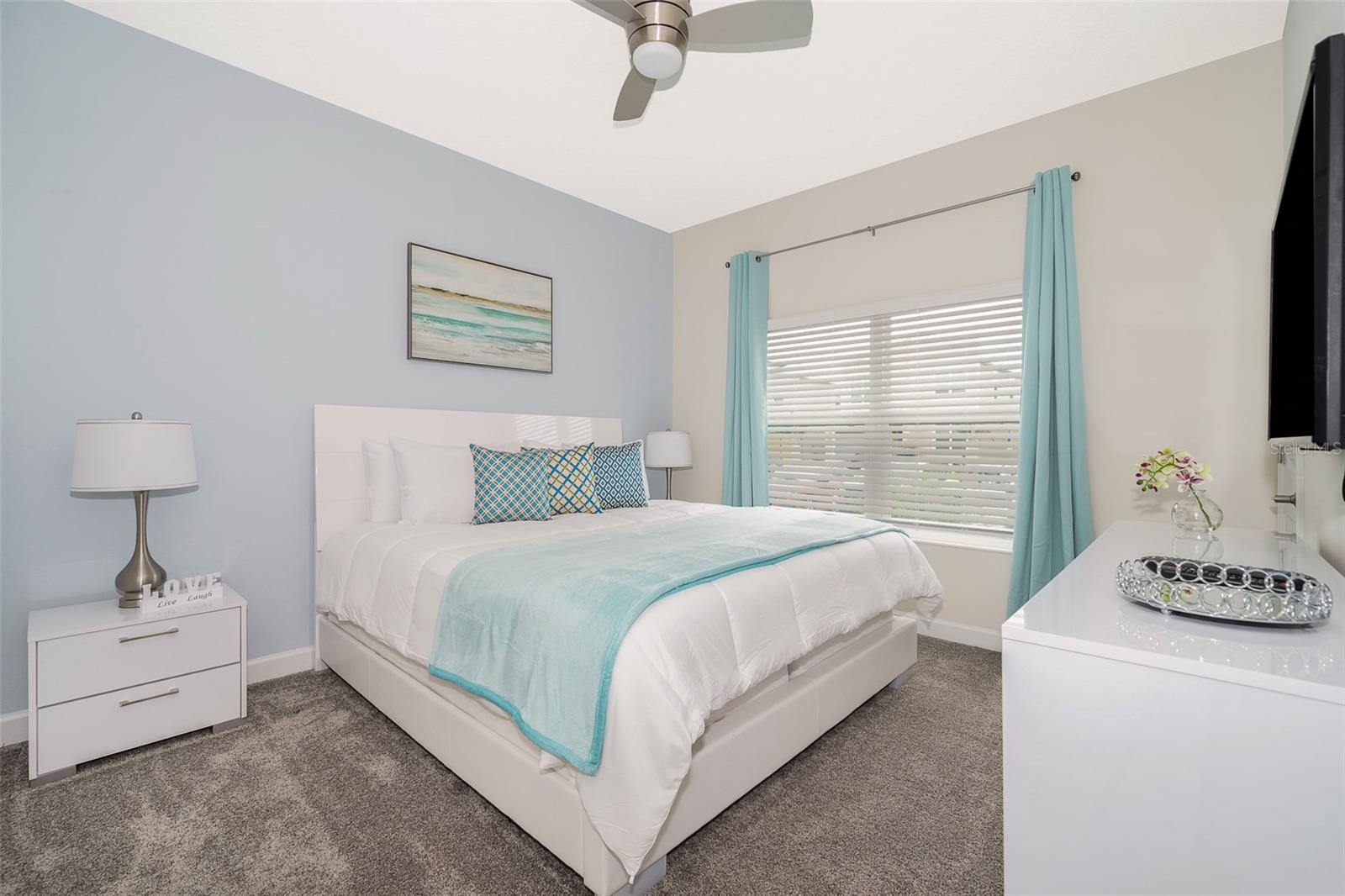 8947 Cabot Cliffs Dr Property Photo 6