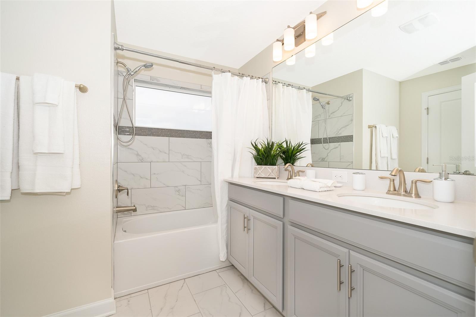 8947 Cabot Cliffs Dr Property Photo 16