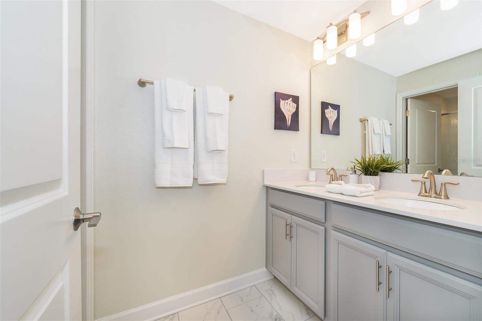 8947 Cabot Cliffs Dr Property Photo 17