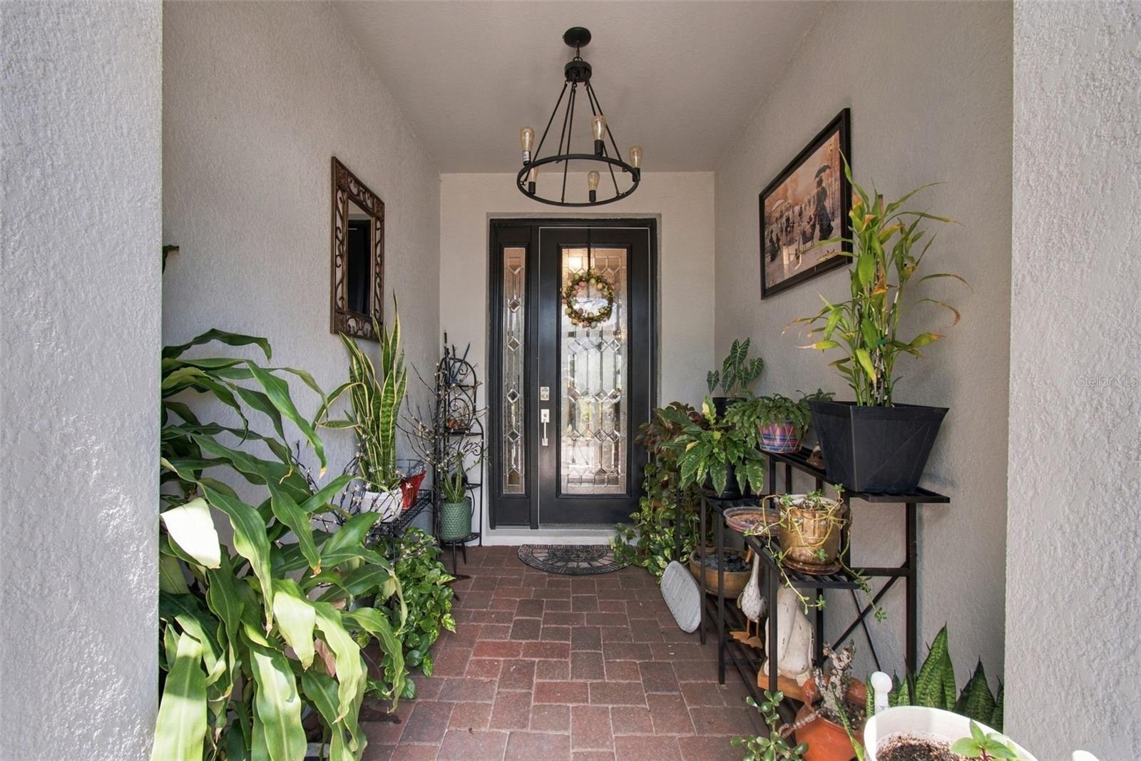 433 Via Abruzzi St Property Photo 4