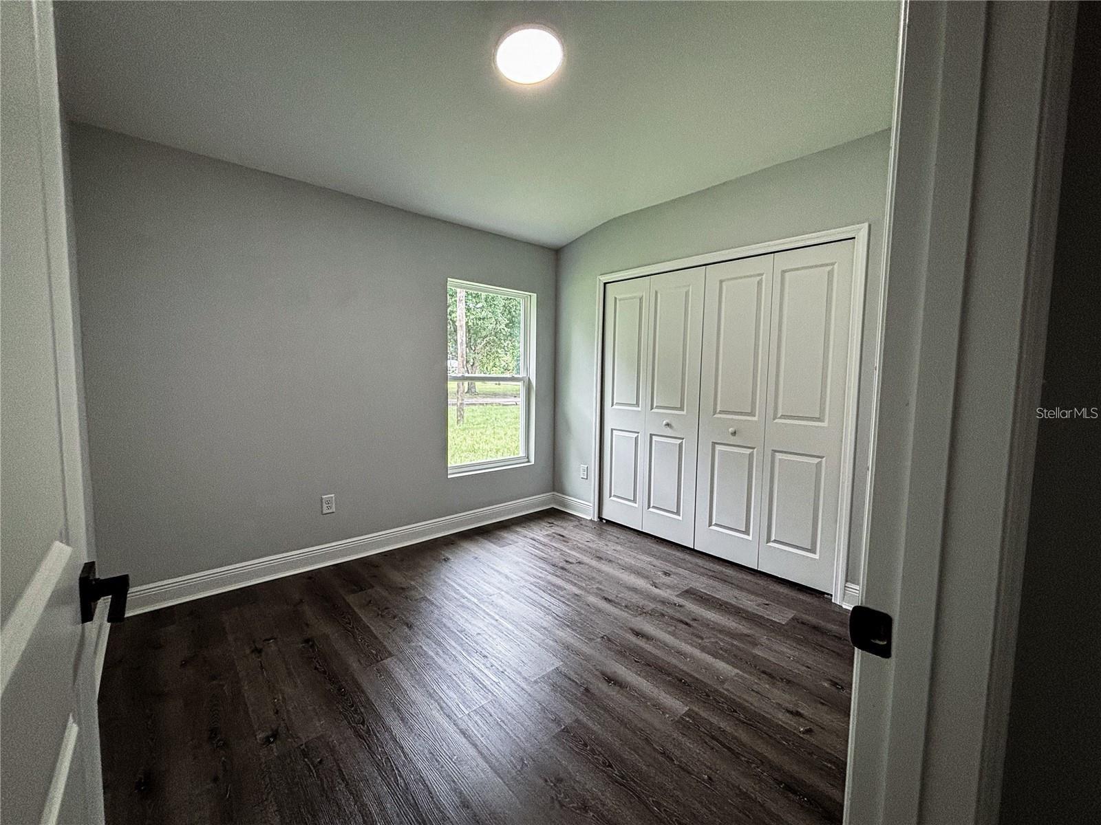 13315 Se 38th Ct Property Photo 3