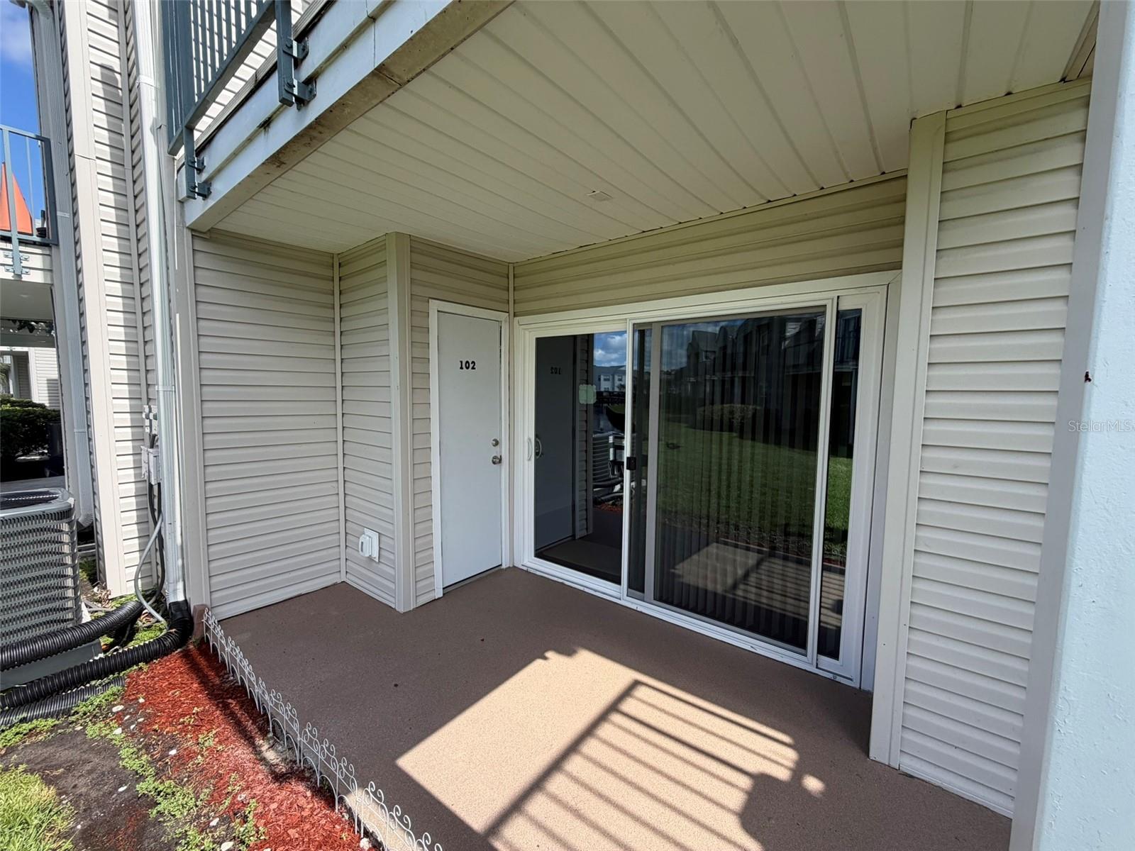 2524 Woodgate Blvd #102 Property Photo 17