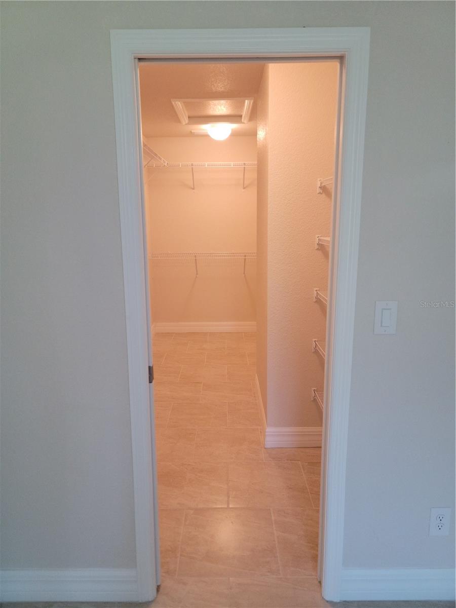 3964 Lovering Ave Property Photo 5
