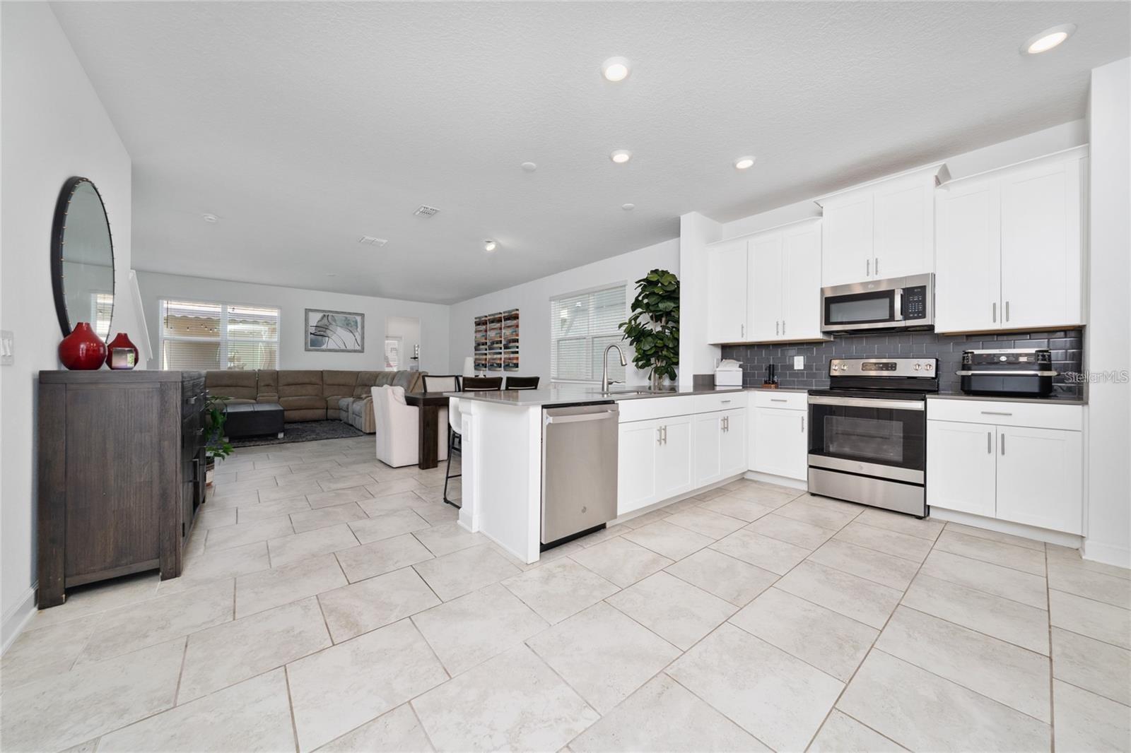 11328 Listening Dr Property Photo 7