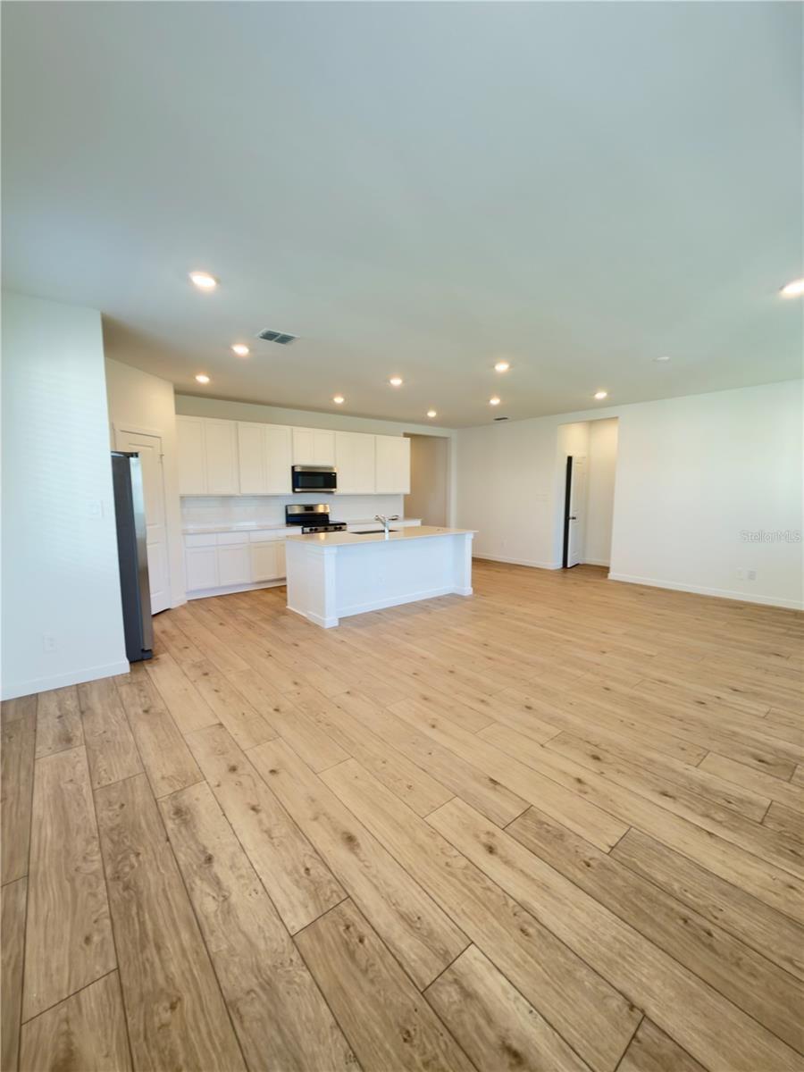 5101 Flaxleaf St Property Photo 7