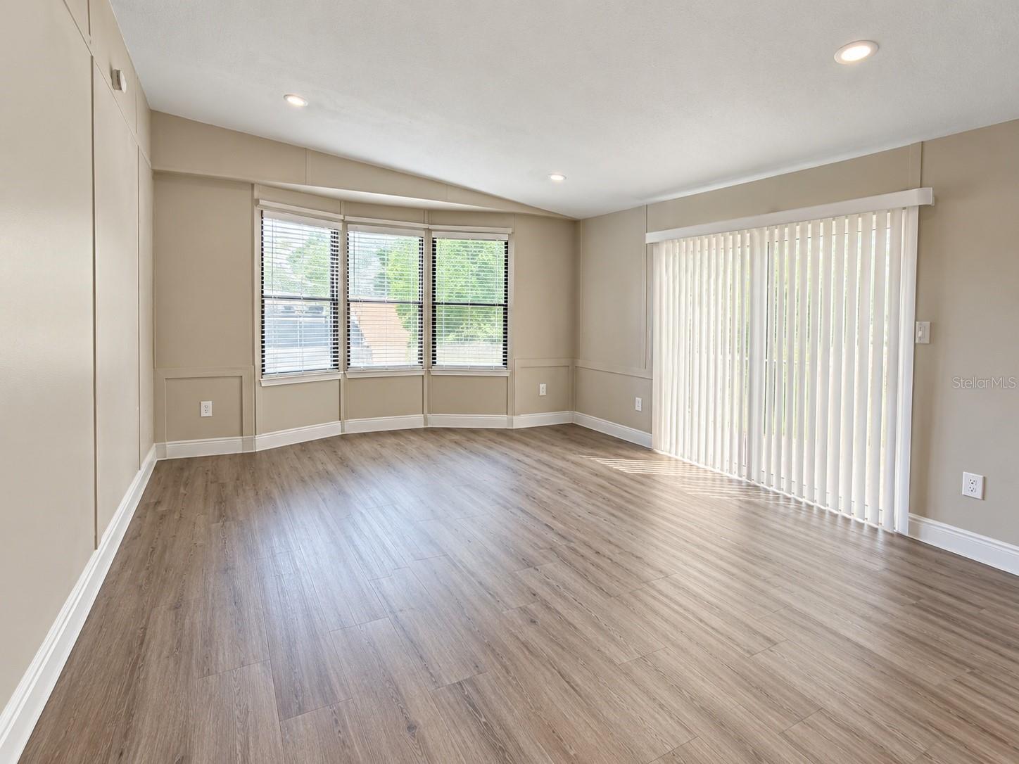 4808 Rollinglen Loop W Property Photo 10