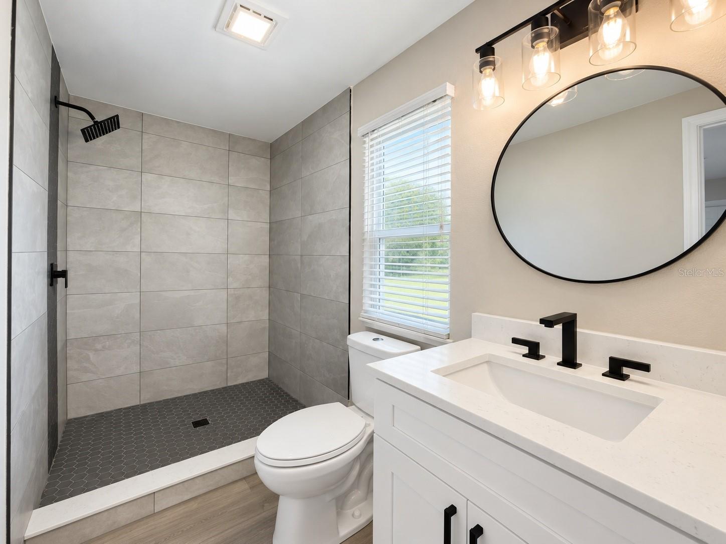 4808 Rollinglen Loop W Property Photo 13