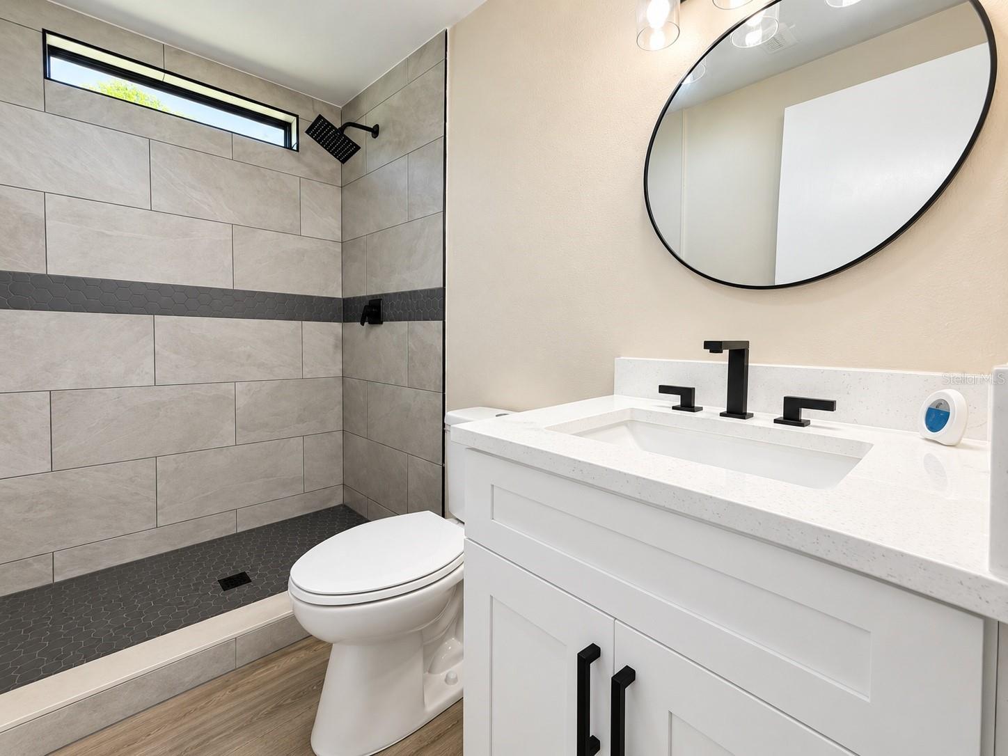 4808 Rollinglen Loop W Property Photo 17