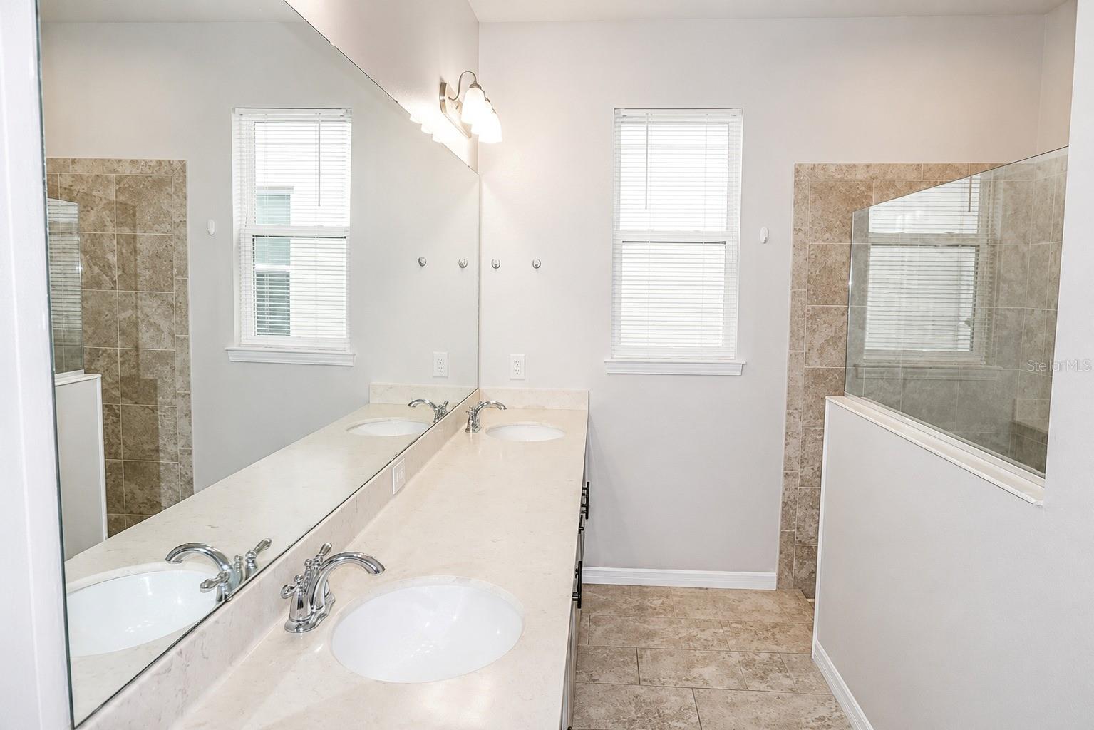 5563 Sabal Dr Property Photo 10