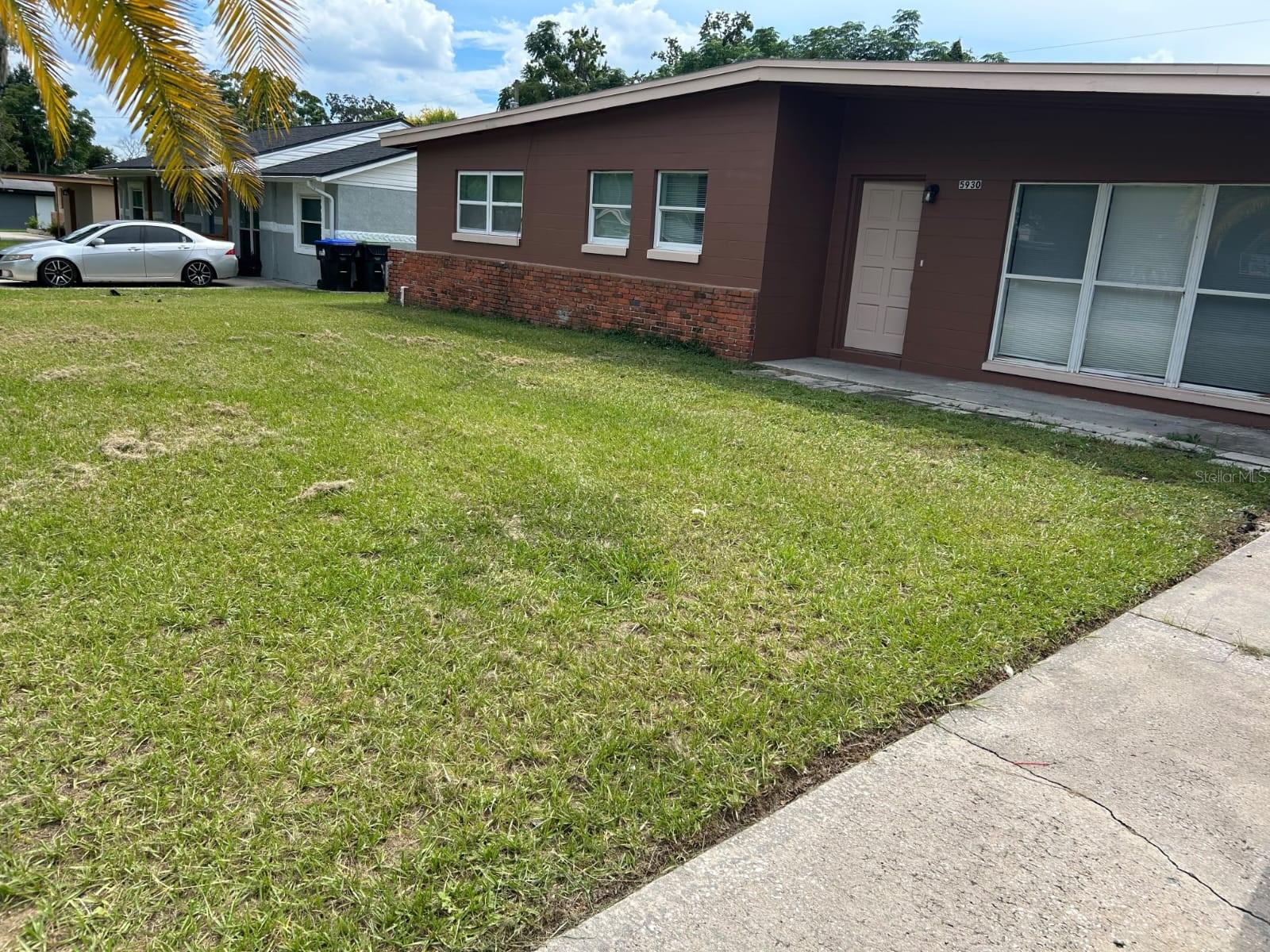5930 Forest Grove Blvd Property Photo 2