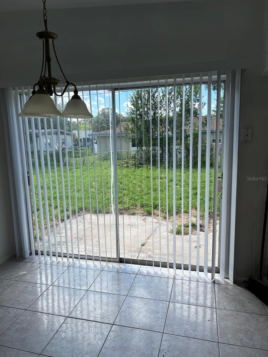 5930 Forest Grove Blvd Property Photo 5