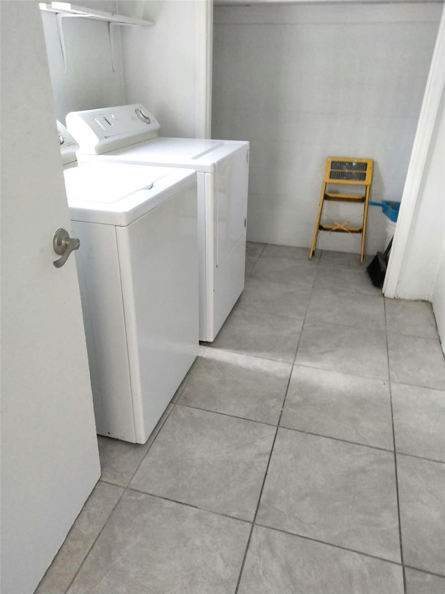 5930 Forest Grove Blvd Property Photo 16