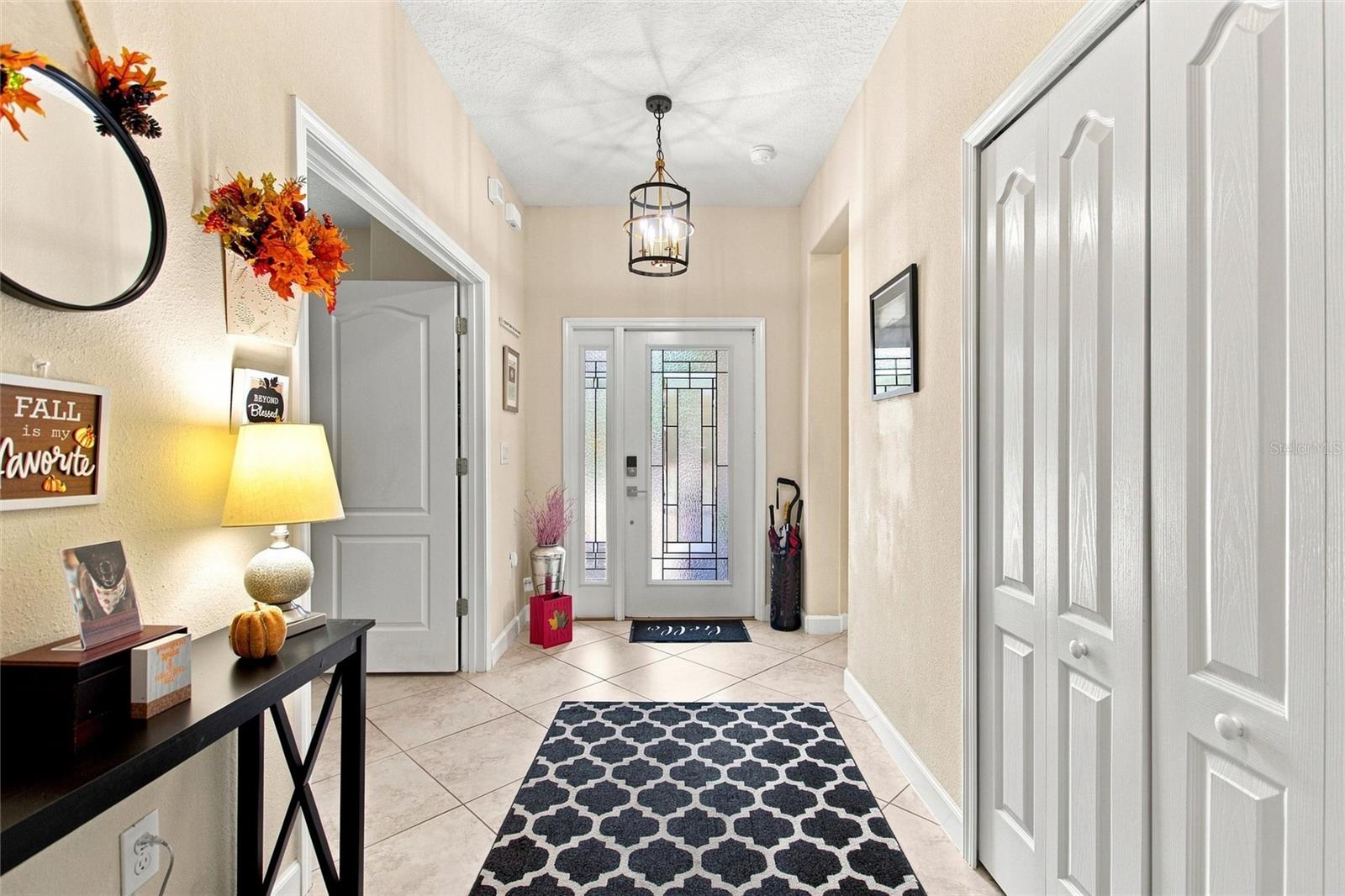 8961 Dove Valley Way Property Photo 3