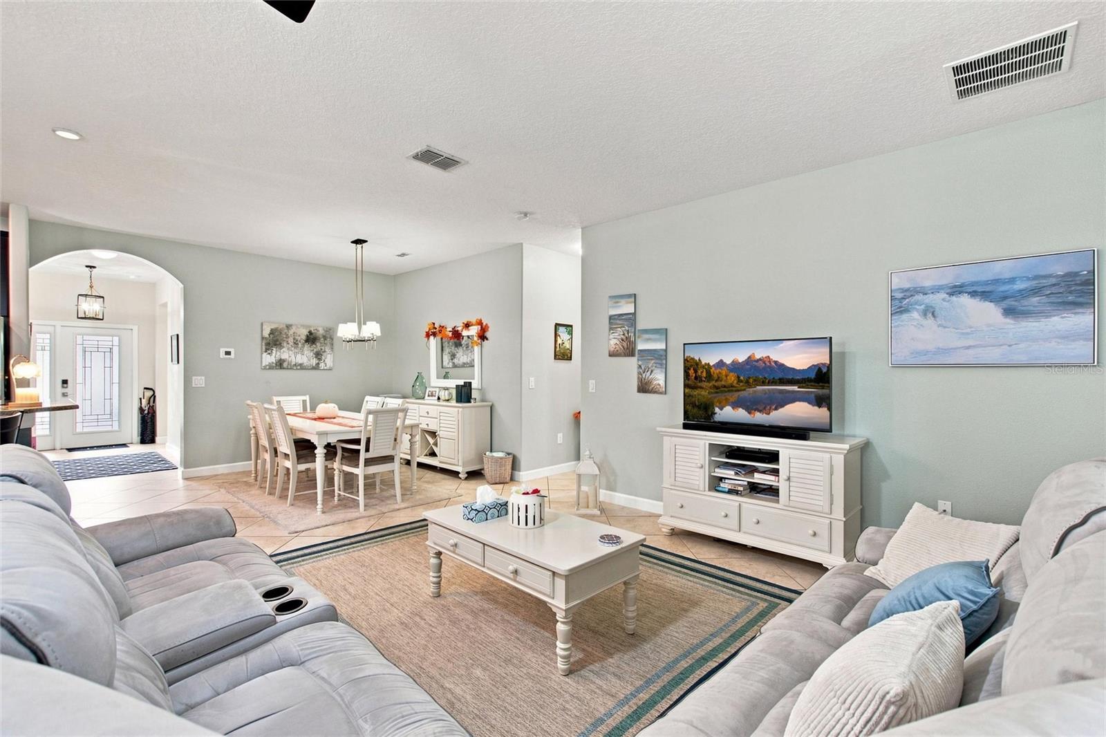 8961 Dove Valley Way Property Photo 13