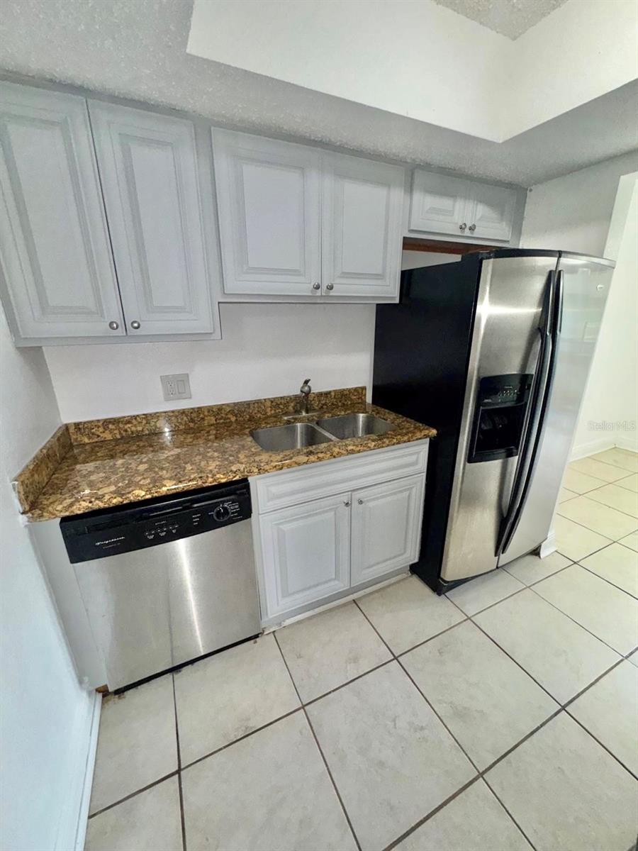 4797 S Texas Ave #4797d Property Photo 1