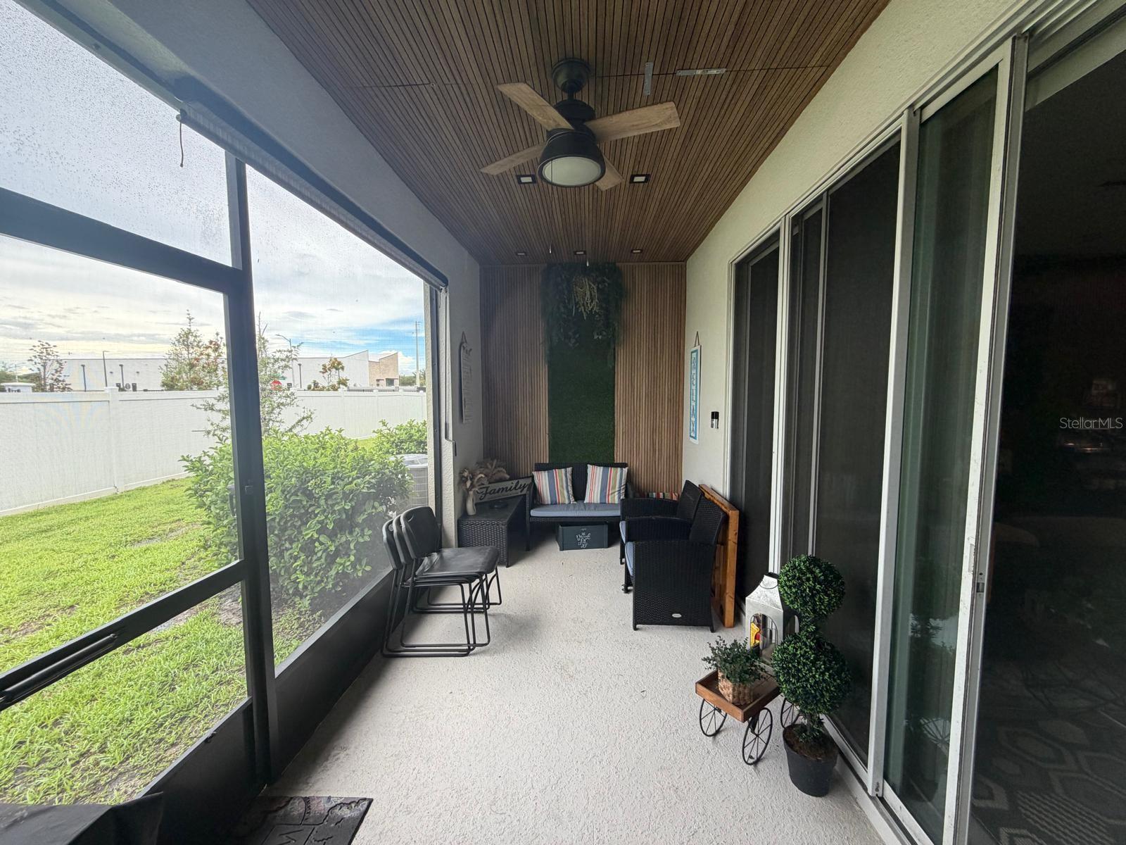 1346 Isleta Loop Property Photo 25