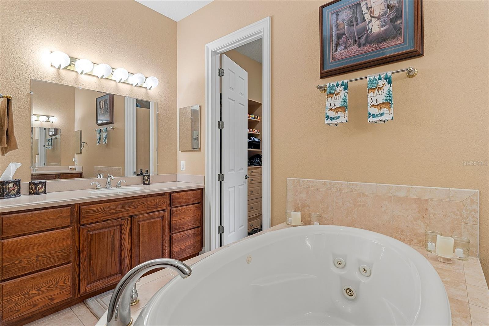 4594 Hickory Tree Rd Property Photo 23