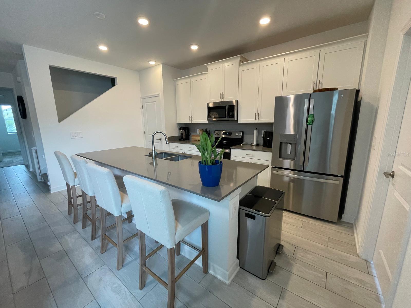 3092 Addison Blvd Property Photo 11