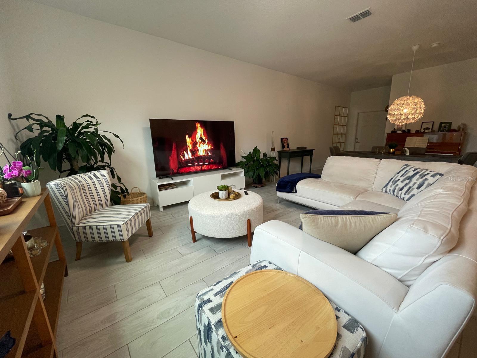 3092 Addison Blvd Property Photo 14