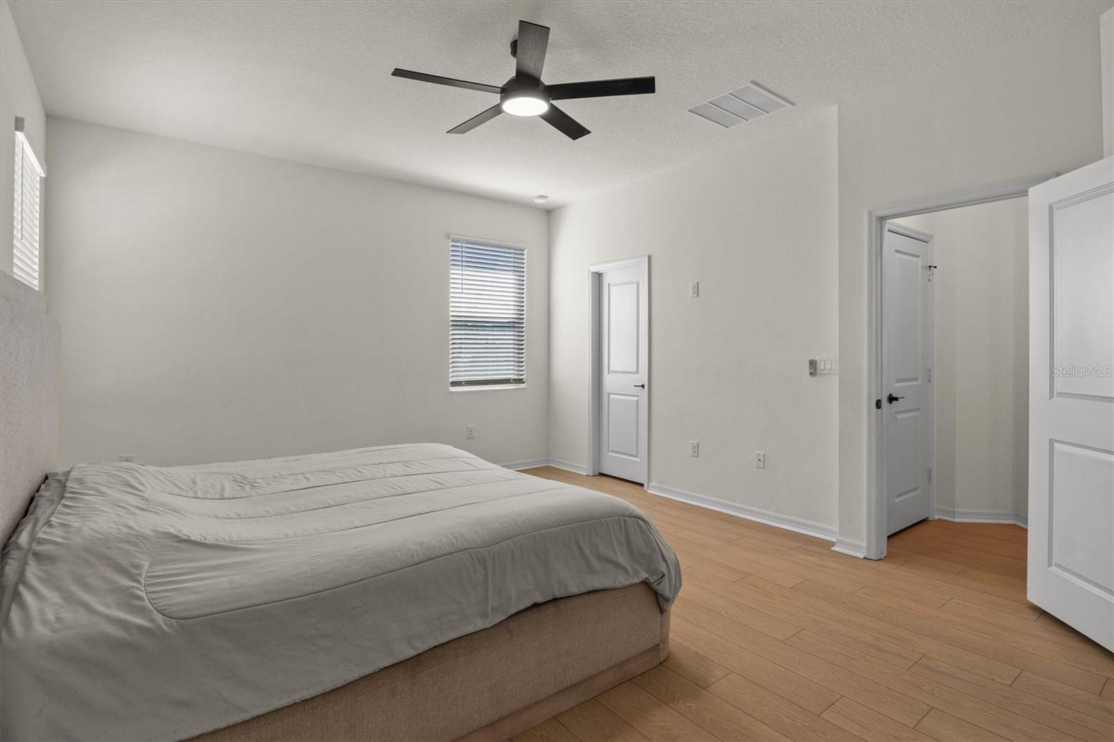 625 Overpool Ave Property Photo 14